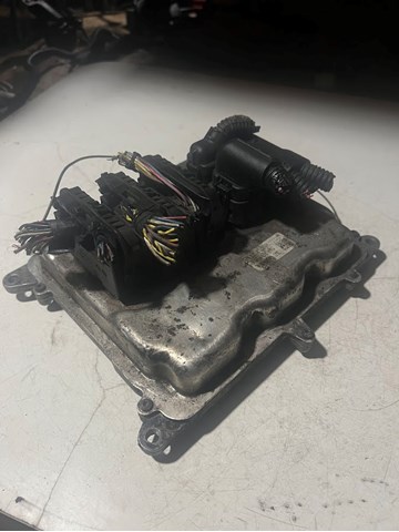 Модуль управління двигуном 7636292 BMW