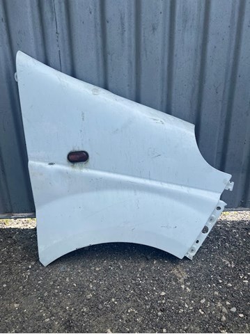 Переднє праве крило 7782524467 RENAULT