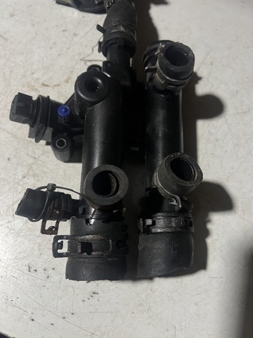 Кожух термостата 8200709149 RENAULT