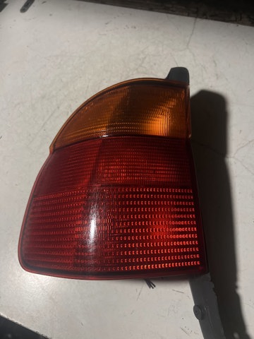 Задня ліва фара 8361671 BMW