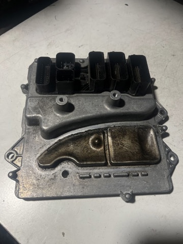 Мізки двигуна 8631748 BMW