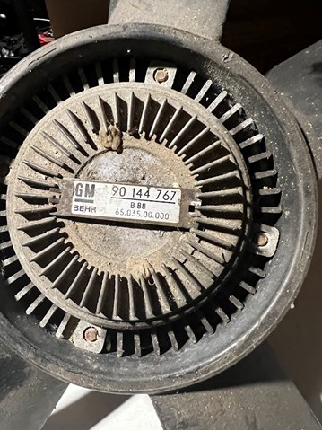 Муфта електромагнітна приводу вентилятора 90144767 GM