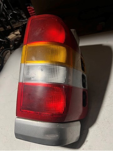 Задні ліхтарі 91157886 GM