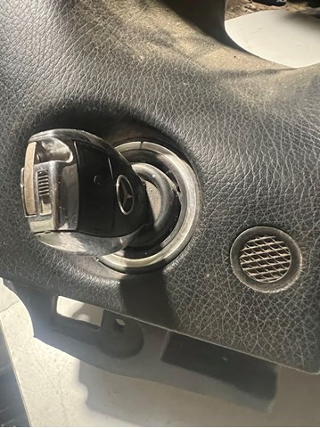 Замок запалювання A2115452308 MERCEDES