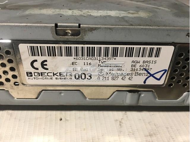 Підсилювач звуку аудіосистеми A2118274242 MERCEDES