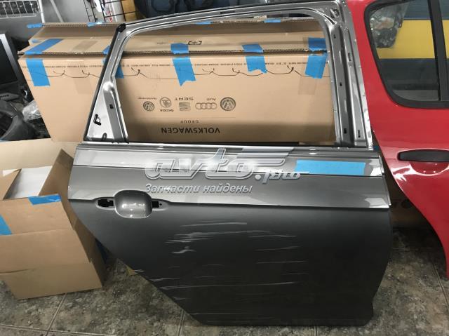 Двері задні в зборі 2G4833052K VAG