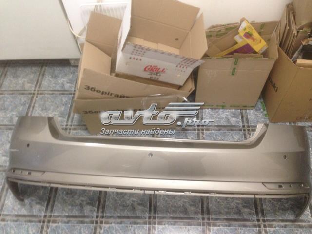 Бампер на авто 5JJ807421 VAG