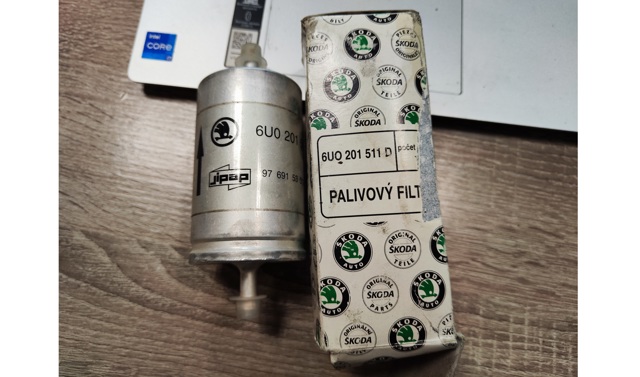 Фільтр-відстійник палива грубої очистки 6U0201511D VAG