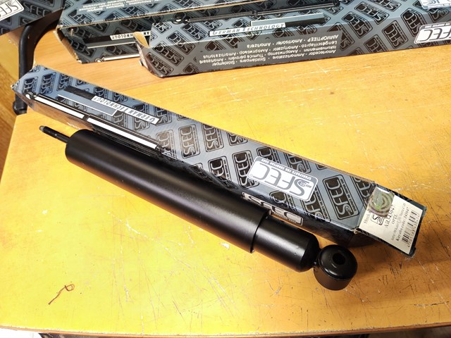 Задній амортизатор Деу Нексія 1