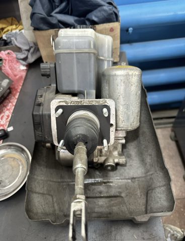 Циліндр гальмівний, головний 4705060150 TOYOTA