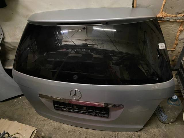 П'яті двері A1647401405 MERCEDES