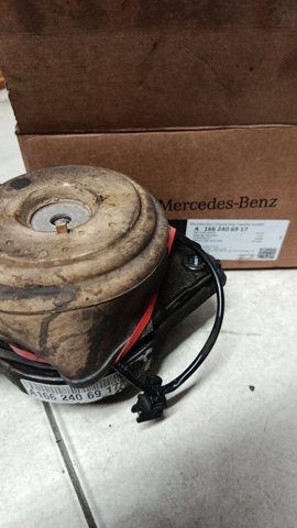 Права подушка двигуна A1662406917 MERCEDES
