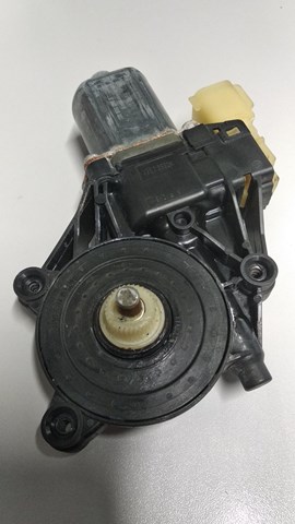 Підйомник механічний вітрового скла LR078164 LAND ROVER