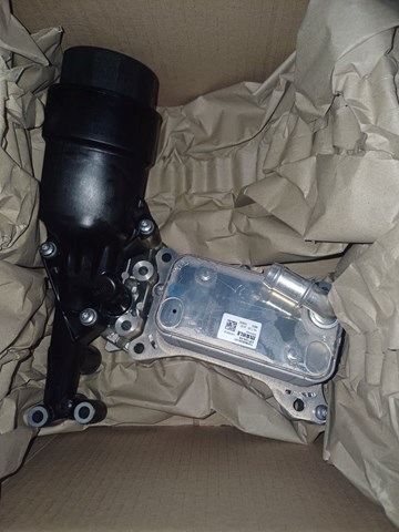 Корпус маслофільтра A6511801310 MERCEDES