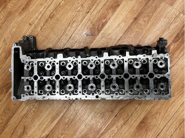 Головка блоку 11128507561 BMW