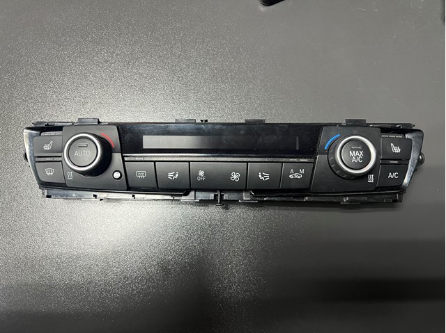Блок управління кондиціонером 64119354145 BMW