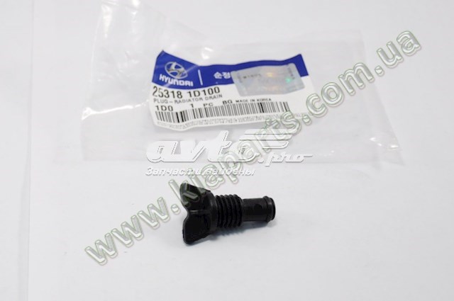 Радіатор двигуна 253181D100 HYUNDAI
