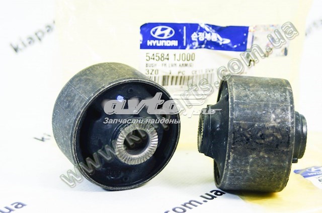 Сайлентблок переднього нижнього важеля 545841J000 HYUNDAI