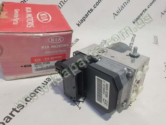 Блок керування АБС (ABS) 589203C500 HYUNDAI