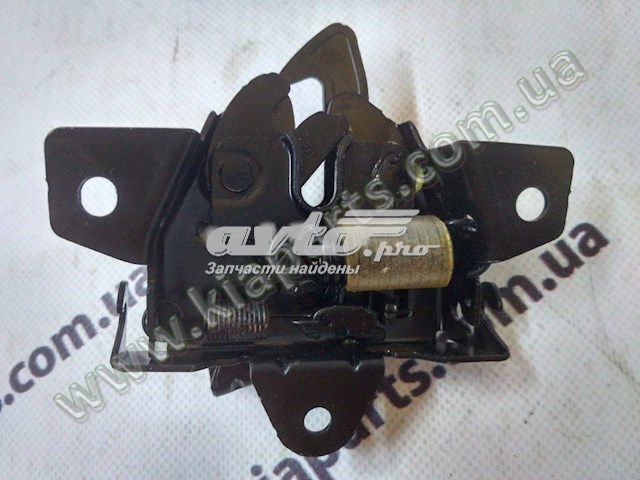 Замок кришки капота 811301C500 HYUNDAI