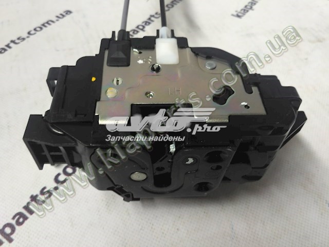 Замок водійських дверей 813102H030 HYUNDAI