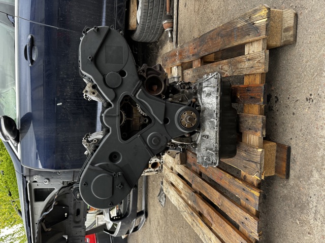 Двигун у зборі LR013047 LAND ROVER