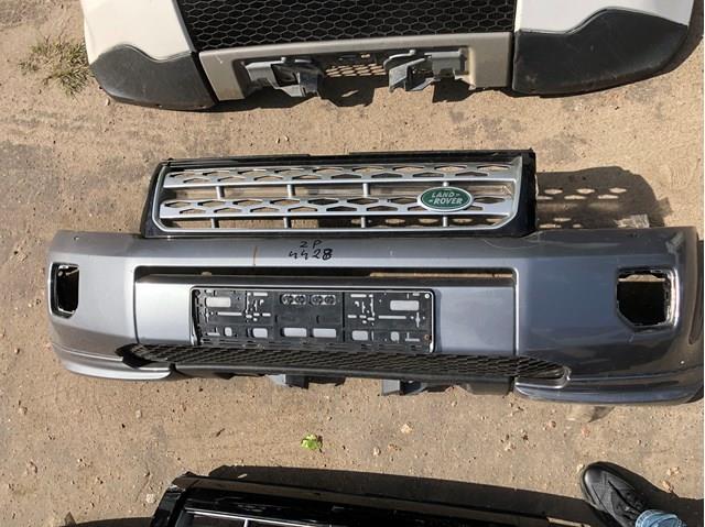 Бампер передній LR034184 LAND ROVER