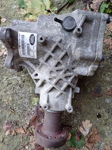 Раздатка (коробка роздавальна) LR051075 LAND ROVER