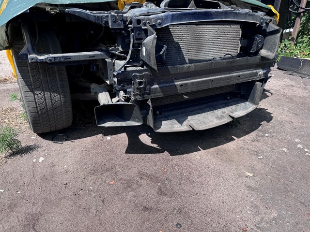 Балка бампера переднього LR091866 LAND ROVER