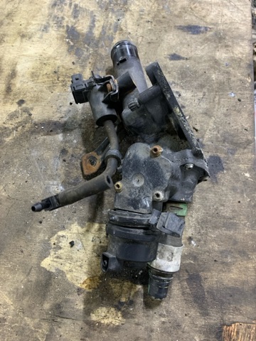 Корпус термостата в зборі 110608431R RENAULT