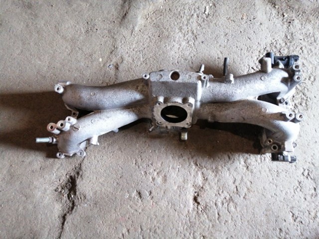 Колектор впускний 14001AB601 SUBARU