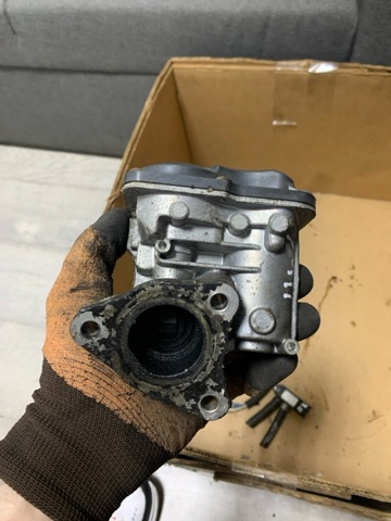 Клапан EGR, рециркуляції газів 1471000Q0Z NISSAN