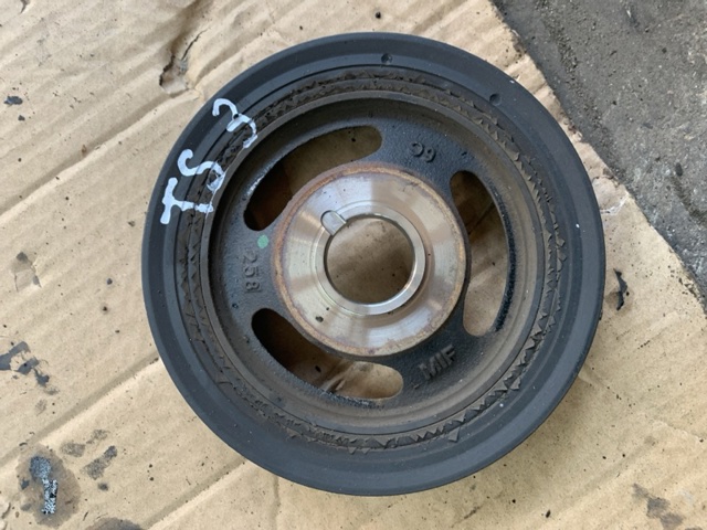 Шків колінвала 1690296 FORD