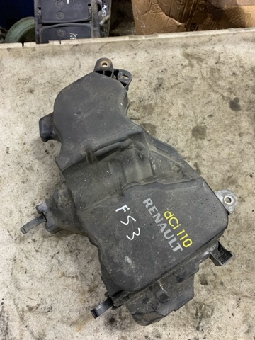 Кришка двигуна декоративна 175B15263R RENAULT