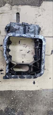 Піддон масляний картера двигуна, верхня частина 215102F004 HYUNDAI
