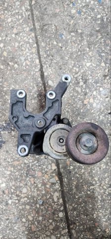 Натягувач приводного ременя 23769AA010 SUBARU