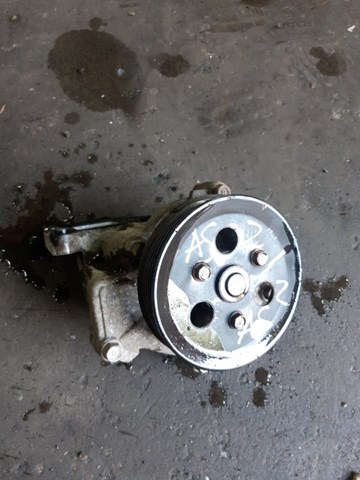 Насос системи охолодження 251002F700 HYUNDAI