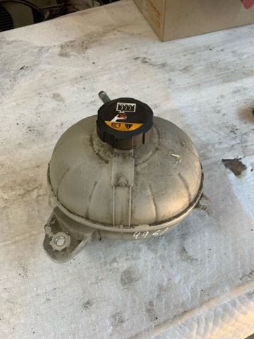 Бачок для води Hyundai Tucson 3