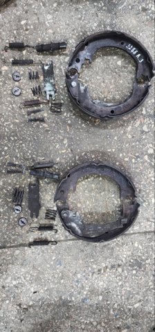 Колодки ручника / стоянкового гальма 26694XA01A SUBARU