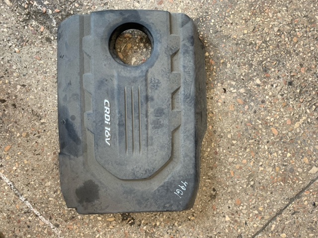 Кришка двигуна декоративна 292402A880 HYUNDAI
