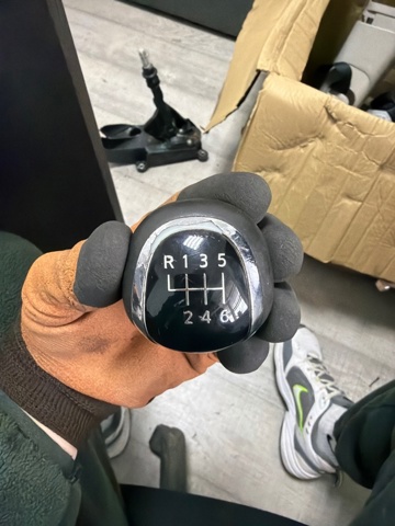 Рукоятка важеля КПП 328654EA0A NISSAN