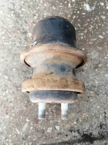 Подушка (опора) двигуна, ліва 41022AJ210 SUBARU