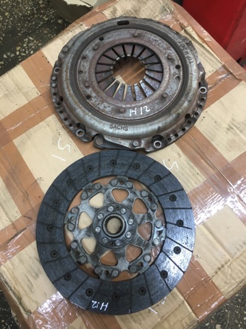 Комплект зчеплення (диск, корзина, підшипник) 4120024420 HYUNDAI