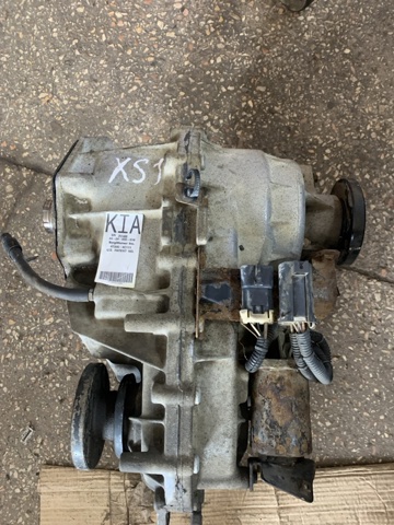 Коробка роздавальна 473004C111 HYUNDAI