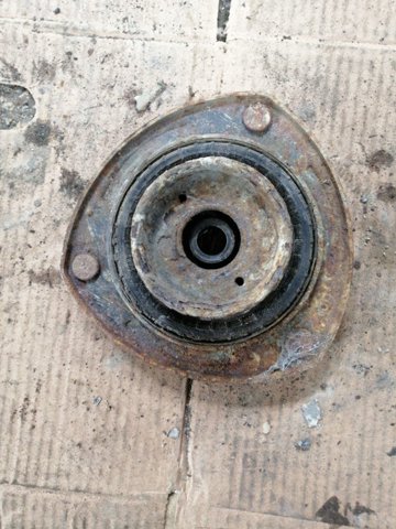 Подушка амортизатора переднього 546102B100 HYUNDAI