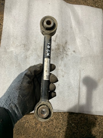 Задня поперечна тяга 55250D7000 HYUNDAI