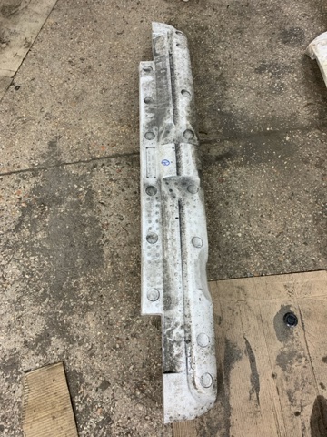 Абсорбер бампера заднього 57705SA010 SUBARU