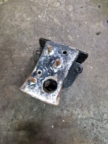 Кронштейн підсилювача заднього бампера 57714AG0109P SUBARU
