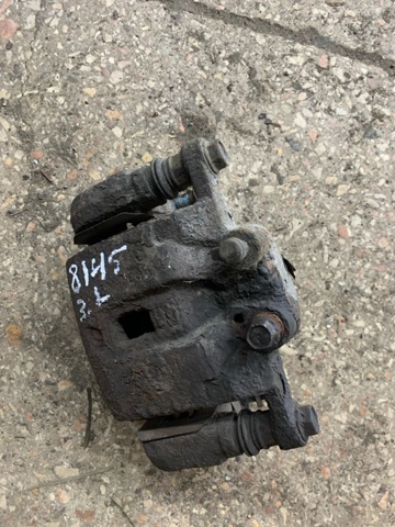 Задній гальмівний супорт лівий 582102P700 HYUNDAI