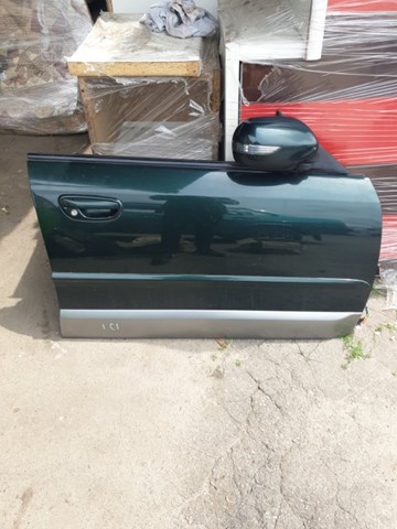 Пасажирські передні двері 60009AG0619P SUBARU
